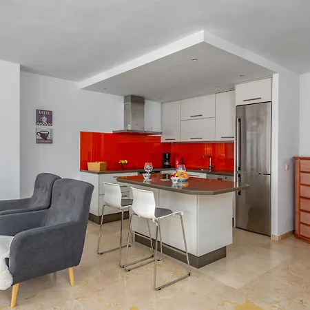 Puerto Paraiso Iii By Interhome Lägenhet Estepona
