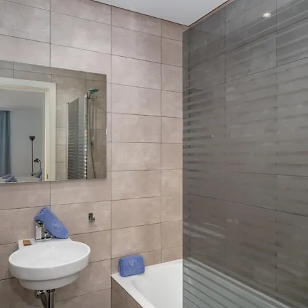 Lägenhet Puerto Paraiso Iii By Interhome Estepona